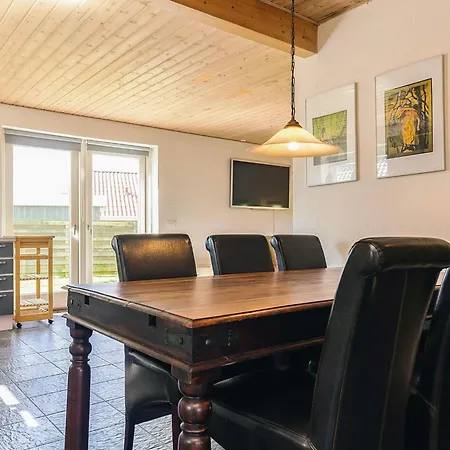 6 Person In * Karrebæksminde